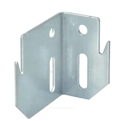 Кронштейн настенный угловой L=64/38мм стальной для панельных радиаторов крепление за монтажную скобу Heaton К9.1